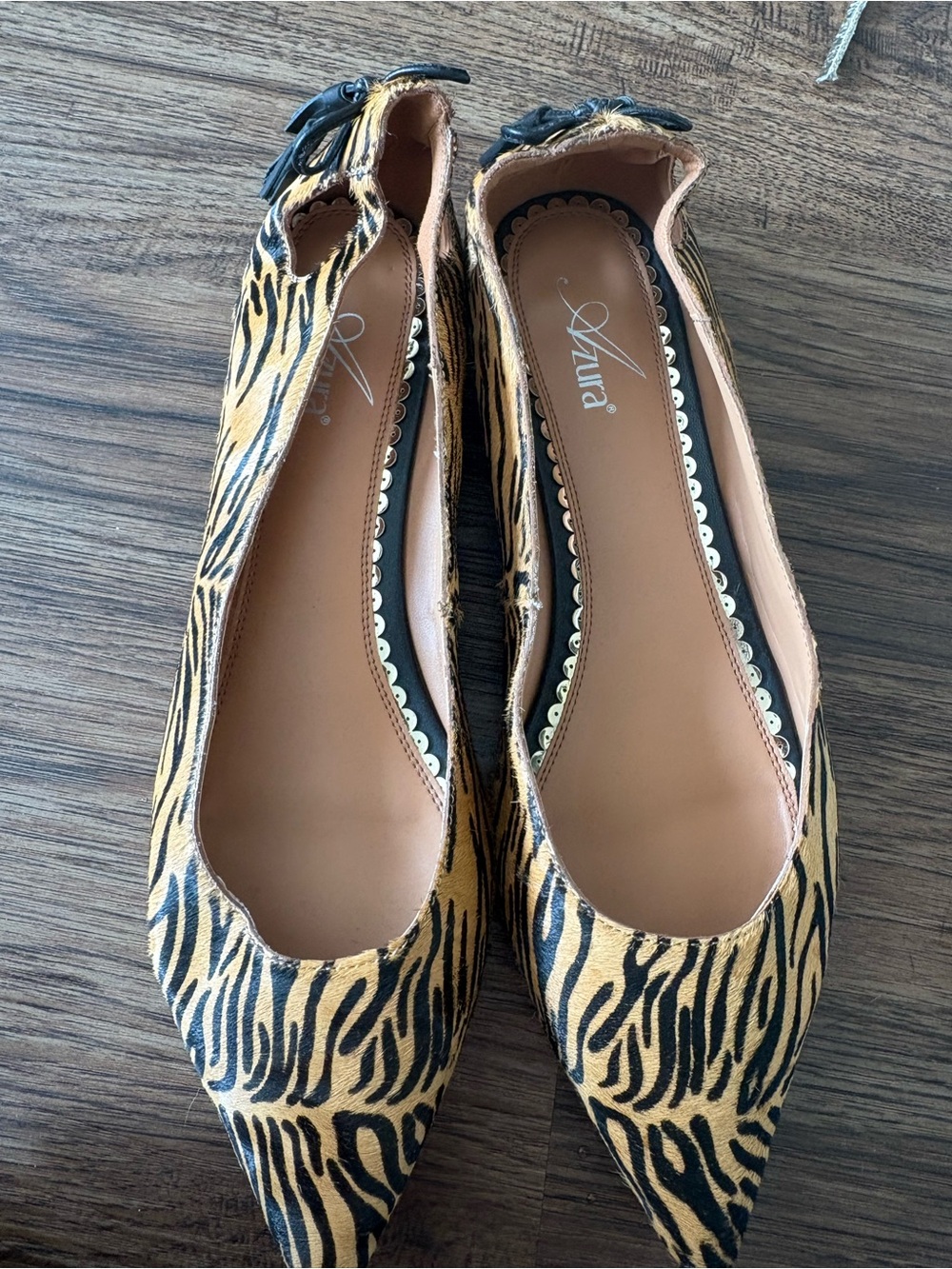 Azura Women's Leopard Print Pointed-Toe Flats - Yellow/Black size 41 NWOT